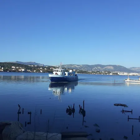 3 Etoiles Au Bord De L'eau La Seyne-sur-Mer